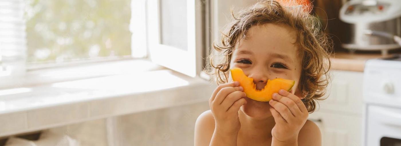 12 alimentos que benefician el cerebro y desarrollo de tus hijos