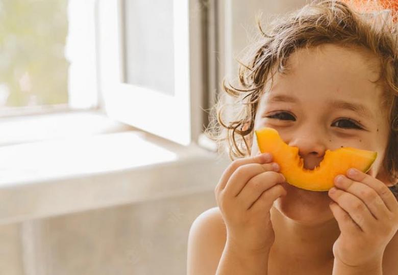 12 alimentos que benefician el cerebro y desarrollo de tus hijos