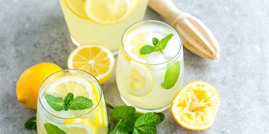 refrscate con esta limonada