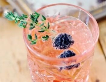 champagne con moras